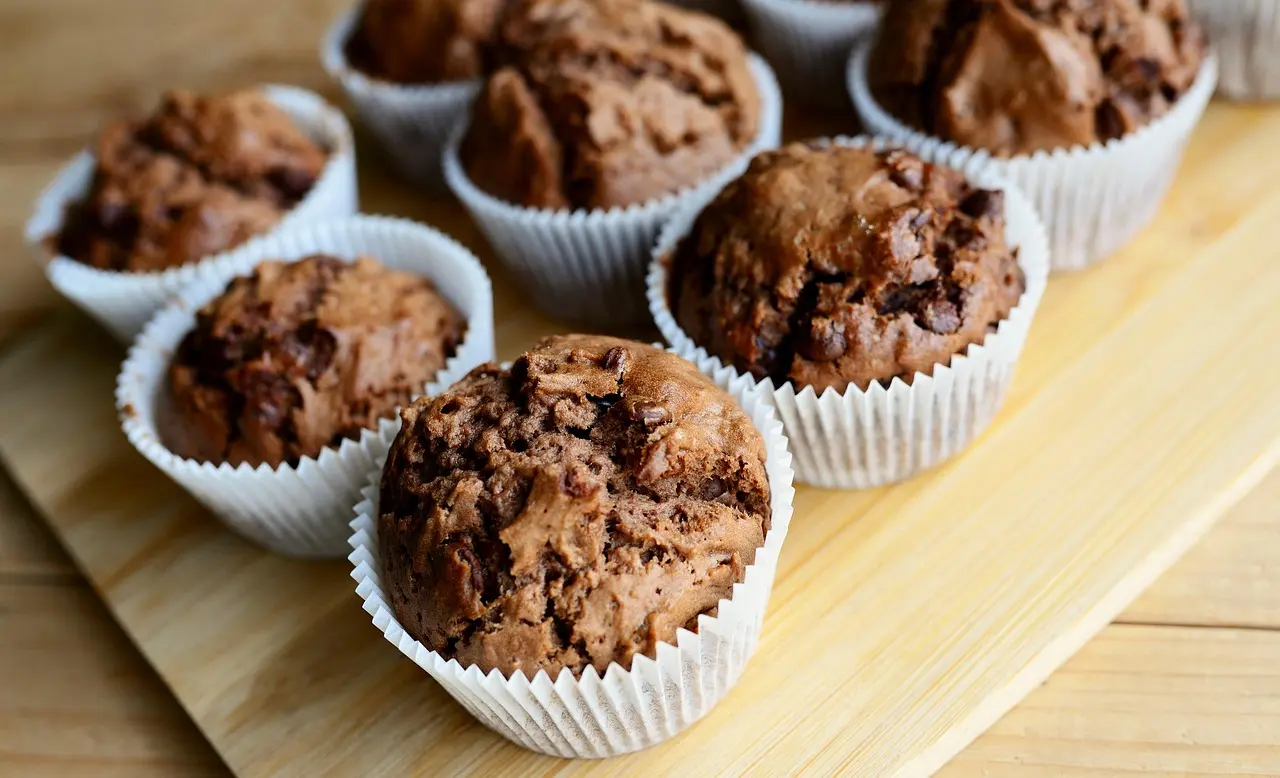 Easy Gluten-Free Chocolate Chip Muffins with Almond Flour and Yogurt
